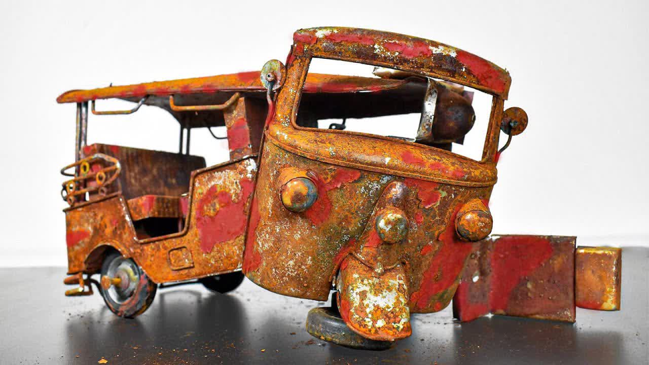 Restoration Rusty Tuk Tuk - Model Car