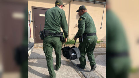 Border Patrol Agents Makes Unexpected Find in Duffel Bag After Immigrants Tried Entering US Illegally