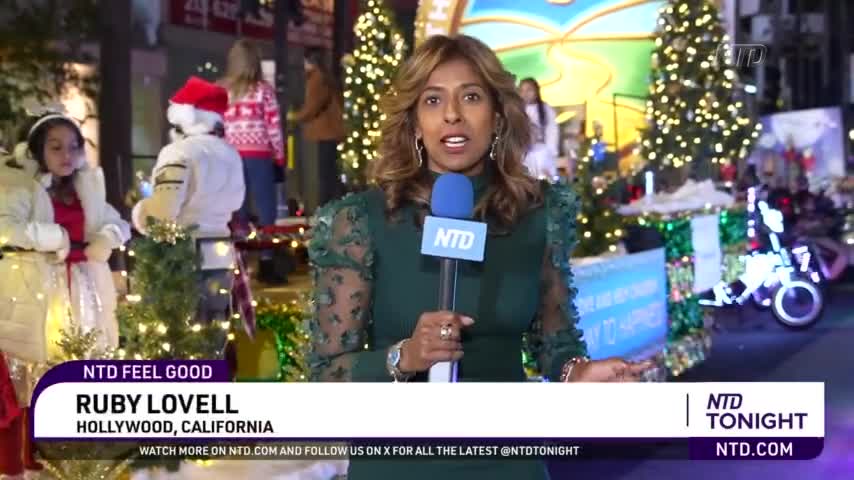 Hollywood Christmas Parade Hits Tinseltown