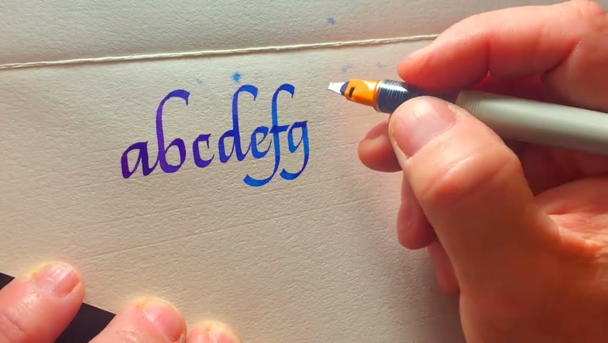 Italic Calligraphy Alphabet A-Z in Real Time (Pilot Parallel Pen)