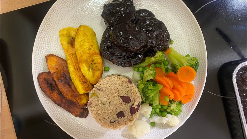 BBQ oxtail Jamaica Chef | Food News Tv