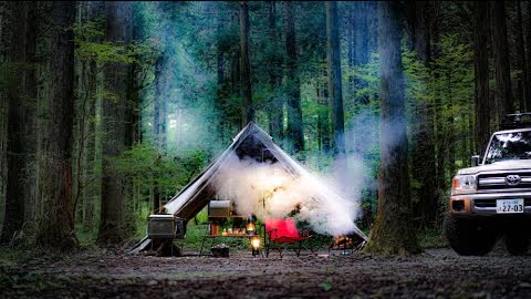 【ソロキャンプ】お気に入りのキャンプギアに囲まれて愉快に焚き火料理をする男/ジャンバラヤ/カンパーニュのオープンサンド