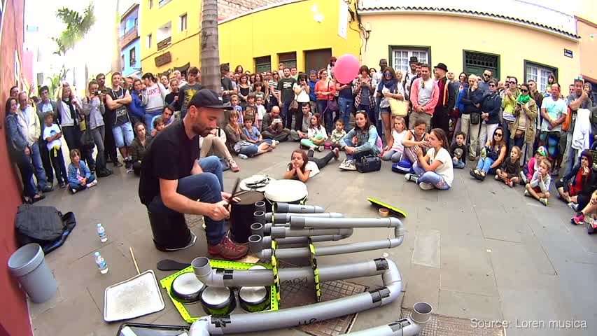 EL LOREN | Amazing Street Musician Bucket Pipe Drummer