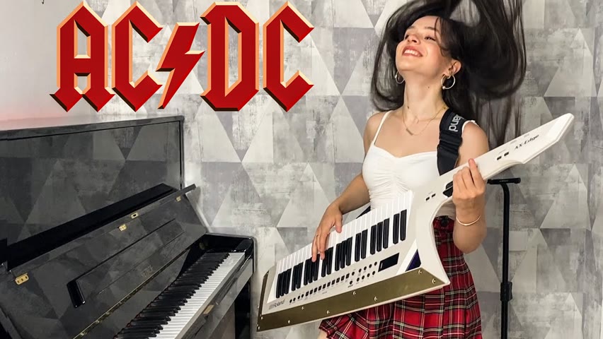 AC/DC - Thunderstruck (Piano & Keytar Cover) by Yuval Salomon