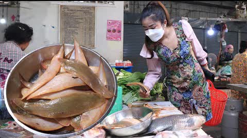 Market show, It is called '' tongue-fishes '' at my place / Yummy fry fish with baked bean cooking