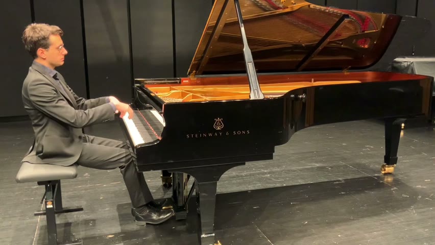 Francesco Tropea plays Skryabin Sonata No. 3, Op. 23
