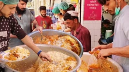 People are Crazy for Al Rehman Biryani | Famous Roadside Golden Chicken Biryani Street food Karachi