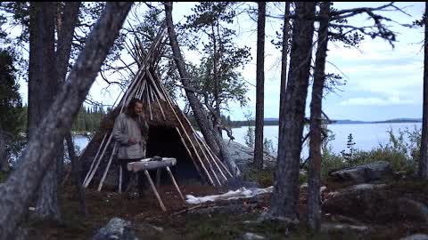 Bushcraft trip - making tripod, table and amadou tinder - permanent tipi camp series - [part 5]