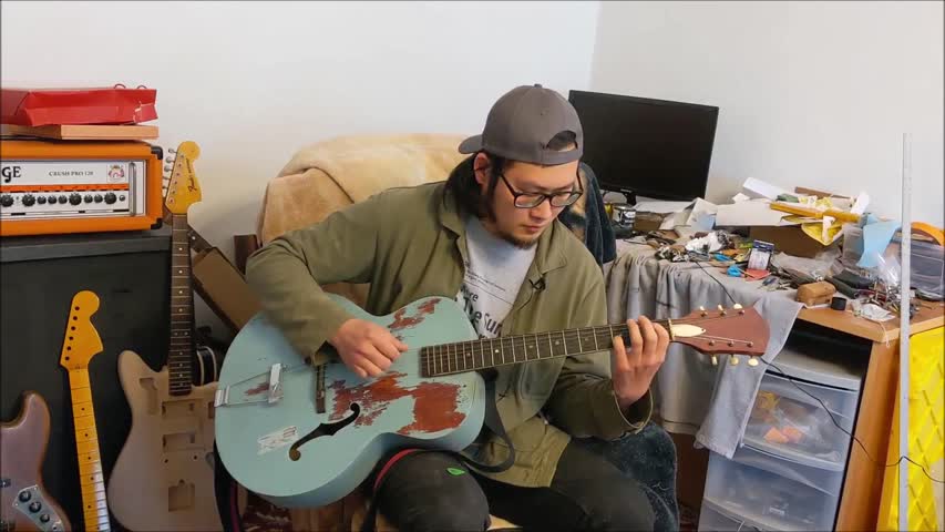 疫情中見轉機 華裔青年化興趣為商機  建築繪圖員打造手工吉他創業