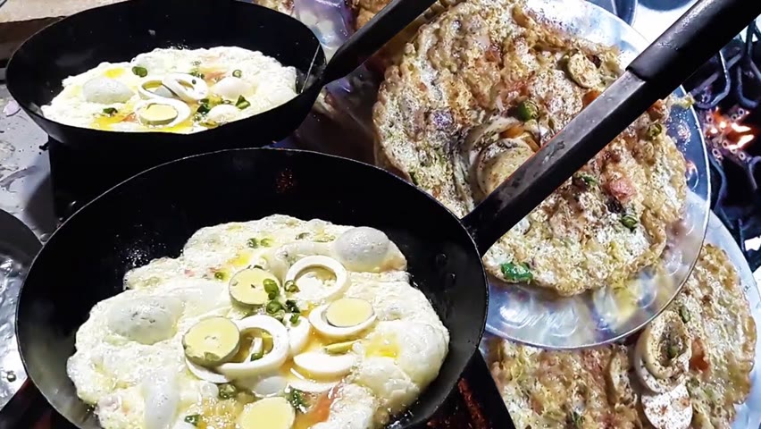 Nonstop Boiled Egg omelette Making | Indian Style Omelette | Street food Karachi Pakistan