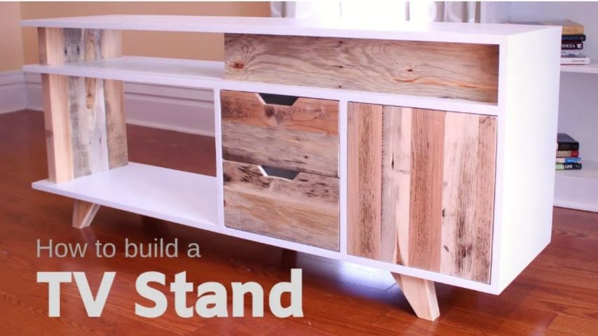 DIY Plywood and Reclaimed Pallet Wood TV Stand / Media Console - How to Make It
