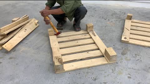 Ideas From Old Pallet and Cheap Woodworking For You - How To Make a Pallet Computer Desk
