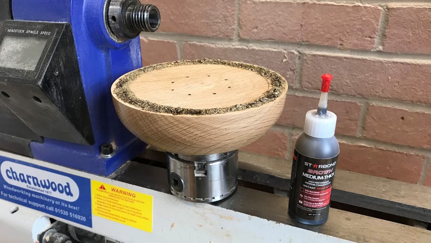 Wood turning - Oak Bowl with Brass inlay