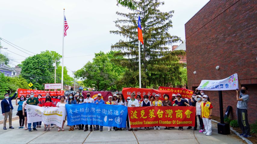 5/22 Car parade to support Taiwan to join WHA - 汽車遊行支持台灣參加世界衛生大會