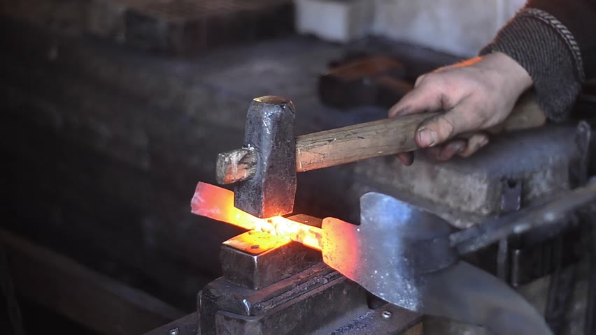 Blacksmithing: making billhook knife