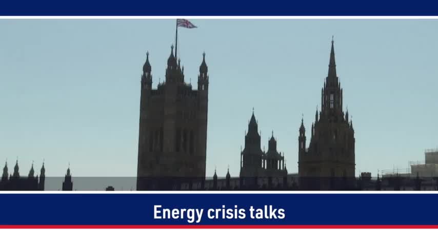 Government to Have Crisis Talks With Energy Bosses; Truss Rejects 'Gordon Brown Economics'