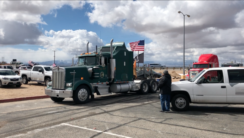 US Trucker Convoy departing