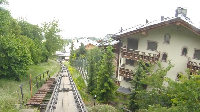 ★ 4K 🇨🇭Longest funicular in Switzerland: Montana - Sierre Cab ride [06.2020]