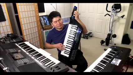 Epic Chinese Music - Tony Chen - A Merry Pace (Performance) - On 3 Keyboards