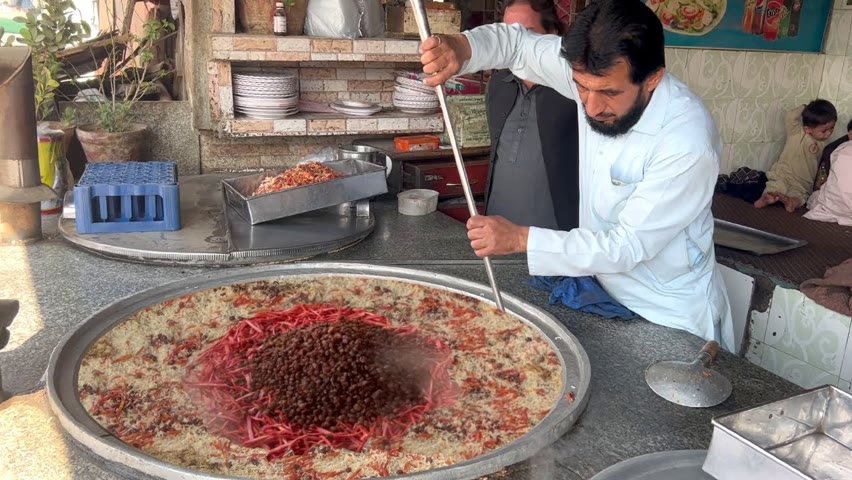 Biggest Kabuli Pualo Making | ASLI PESHAWARI CHAWAL | Afghani Chawal Recipe - Street Food Pakistan