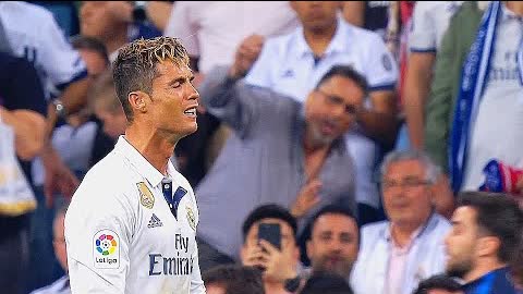The Night Messi Made Ronaldo CRY [HD]