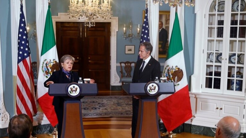 LIVE:U.S. Hosts Joined Talks With Mexico