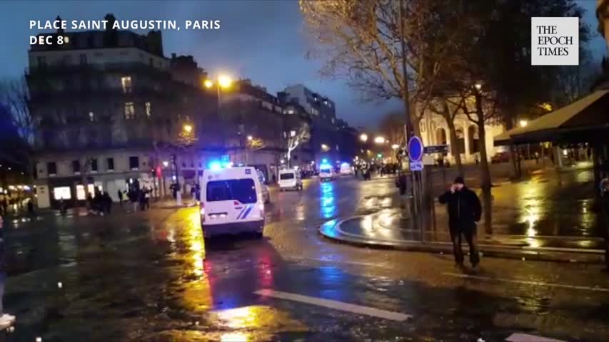 French "Yellow Vests" Protests—Police Rushing Off