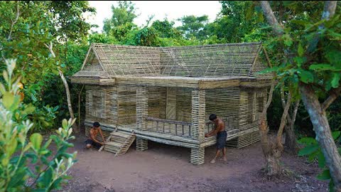 Absolutely Phenomenal! Build Beautiful Bamboo Wooden House In forest