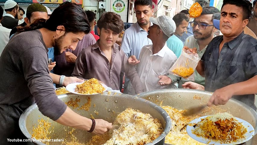 World Famous Chicken Biryani | Non Stop Fresh Masala Biryani | Ultimate Roadside Hyderabadi Biryani