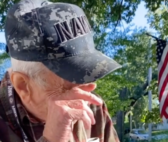 Patriotic Veteran Reacts to Donation Raised For His Broken Scooter