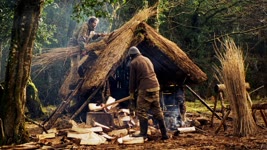 PRIMITIVE THATCH HUT BUILD: Long-term Roof of Natural Materials Only! (no cordage bushcraft)