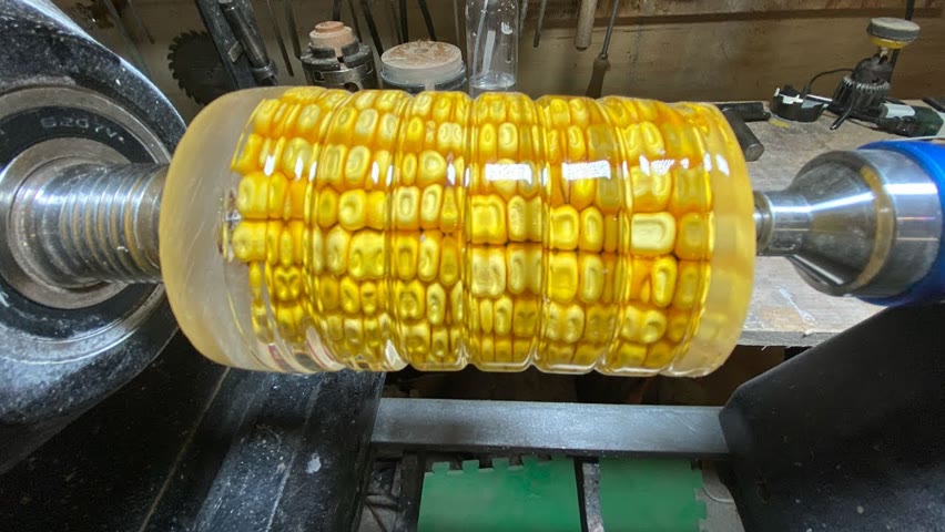 Turning - a Corn into opener