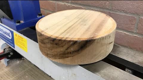 Wood turning - Beautiful Tulipwood Bowl