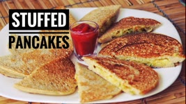 Instant breakfast Stuffed Sooji Pancake Recipe in Hindi । तुरंत नाश्ते में बनाए सूजी पैनकेक