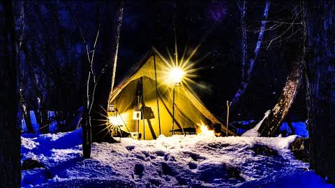 【雪中キャンプ】小川の流れる音と銀世界/ほうれん草練り込み手打ちパスタ/ベーグルオープンサンド/オニオングラタンスープ