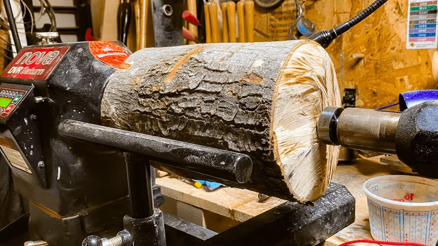 Woodturning - The Ambrosia Log