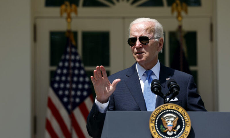 USA DNES (27. 7.): Joe Biden se poprvé po covidu ukázal na veřejnosti; McCarthy chce zrušit hlasování na dálku