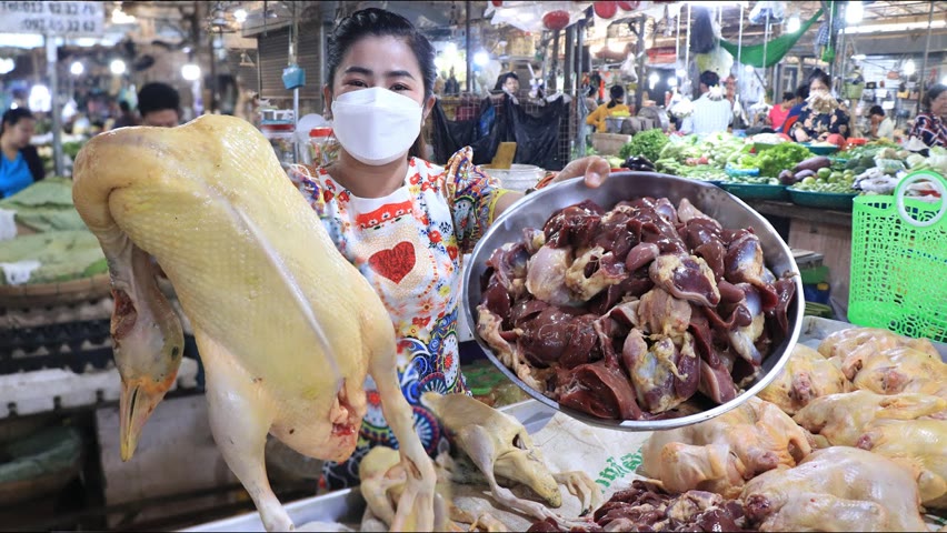 Market show, Buy duck, chicken gizzard and chicken liver for cooking / Yummy duck recipe