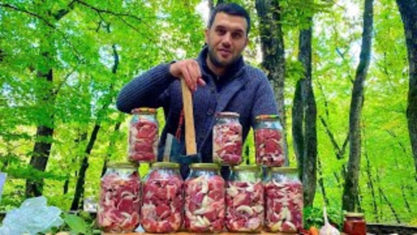 MEAT COOKED IN GLASS JARS.