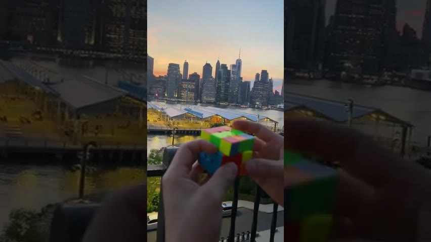 Stunning Rubik’s Cube Solve